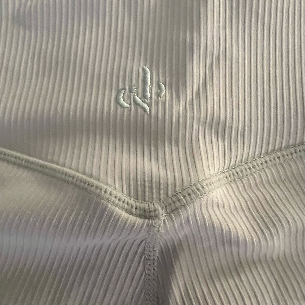 Crop Shop Ribbed Set - Picture 4 of 5